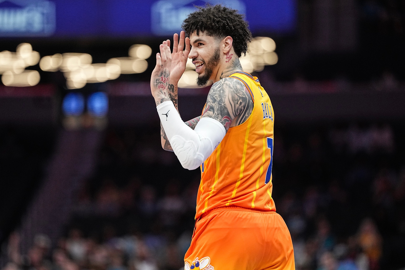 博鱼APP-NBA彩经:湖人拿下太阳 火箭击退森林狼 抢八之争开拓者胜快船