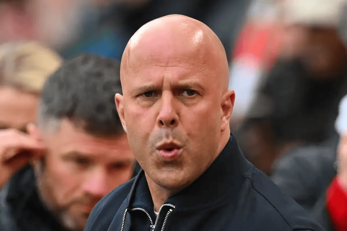 博鱼-回声报：对巴黎次回合斯洛特将重踢4-2-3-1阵型，萨拉赫首发